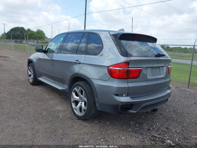 2011 Bmw X5 Xdrive50i მანქანა იყიდება აუქციონზე, vin: 5UXZV8C52BL418011, აუქციონის ნომერი: 44887727