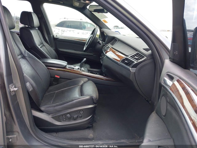 2011 Bmw X5 Xdrive50i მანქანა იყიდება აუქციონზე, vin: 5UXZV8C52BL418011, აუქციონის ნომერი: 44887727