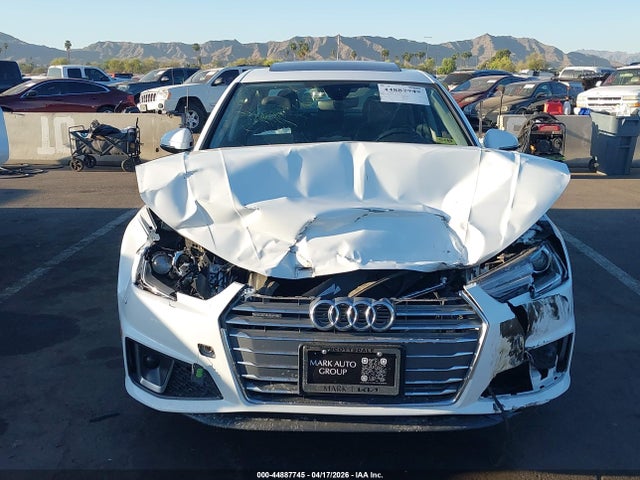 44887745 :رقم المزاد ، WAUDNAF46KN017049 vin ، 2019 Audi A4 45 Premium مزاد بيع