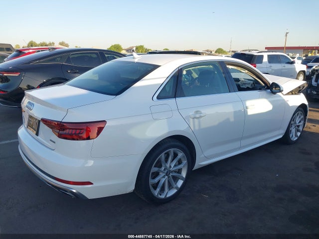 44887745 :رقم المزاد ، WAUDNAF46KN017049 vin ، 2019 Audi A4 45 Premium مزاد بيع