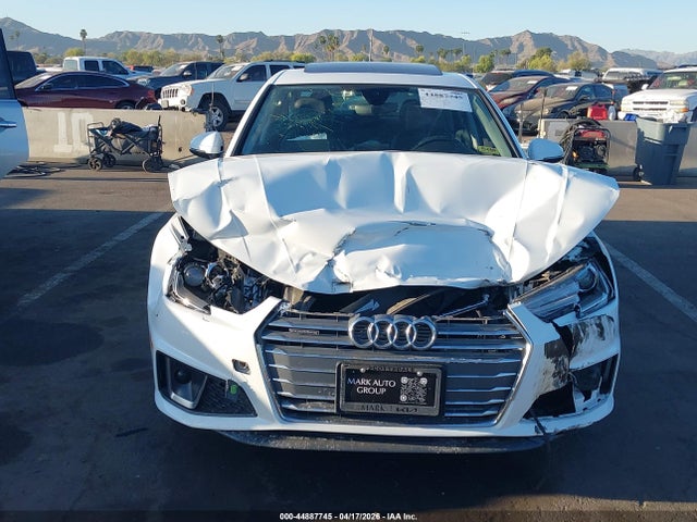 44887745 :رقم المزاد ، WAUDNAF46KN017049 vin ، 2019 Audi A4 45 Premium مزاد بيع