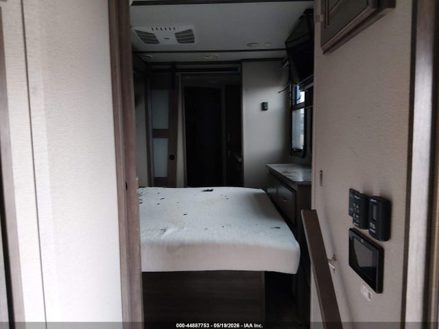 Grand Desi 373willbase Fb-r 2021 573FS4327MAA04339 Image 8