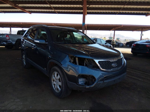 2011 Kia Sorento Lx V6 მანქანა იყიდება აუქციონზე, vin: 5XYKTDA25BG133602, აუქციონის ნომერი: 44887769