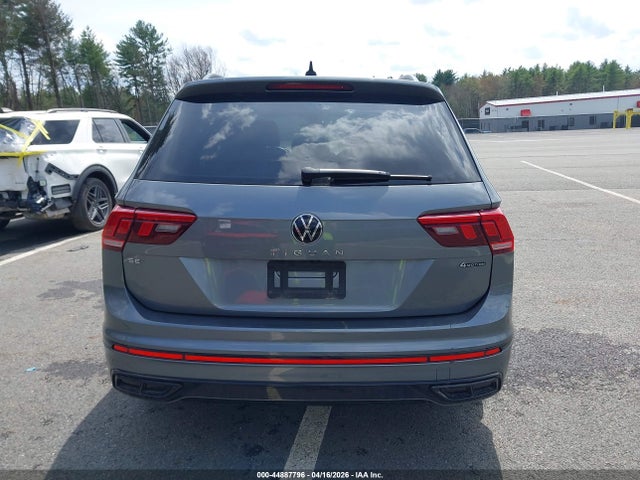 2022 Volkswagen Tiguan 2.0t Se R-line Black მანქანა იყიდება აუქციონზე, vin: 3VV8B7AX1NM001732, აუქციონის ნომერი: 44887796