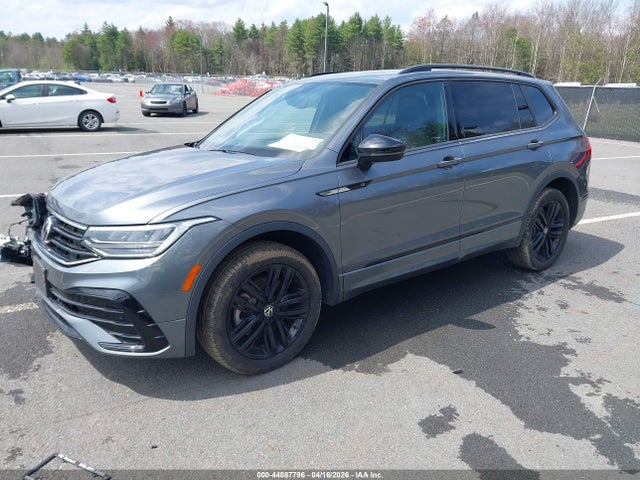 2022 Volkswagen Tiguan 2.0t Se R-line Black მანქანა იყიდება აუქციონზე, vin: 3VV8B7AX1NM001732, აუქციონის ნომერი: 44887796
