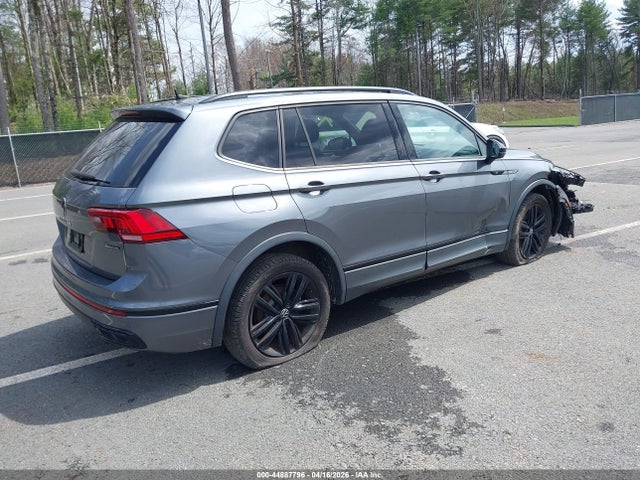 2022 Volkswagen Tiguan 2.0t Se R-line Black მანქანა იყიდება აუქციონზე, vin: 3VV8B7AX1NM001732, აუქციონის ნომერი: 44887796