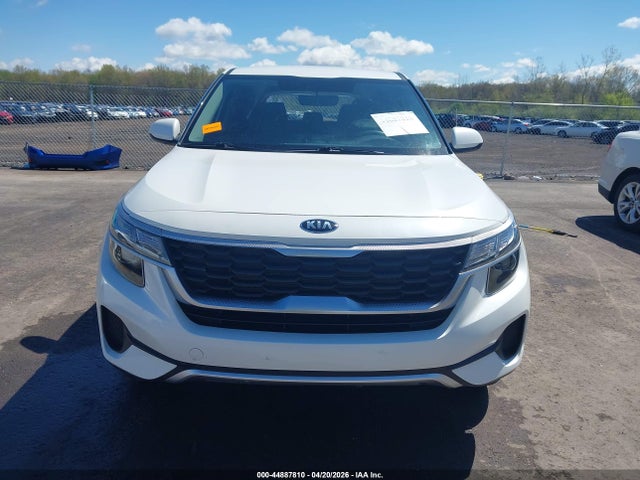 Auction sale of the 2021 Kia Seltos Lx, vin: KNDEPCAA7M7144815, lot number: 44887810