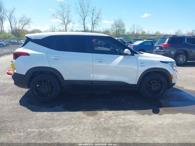 Auction sale of the 2021 Kia Seltos Lx, vin: KNDEPCAA7M7144815, lot number: 44887810