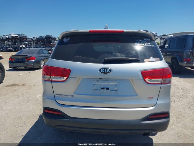 Продажа на аукционе авто 2018 Kia Sorento 2.4l Lx, vin: 5XYPG4A39JG346537, номер лота: 44887815