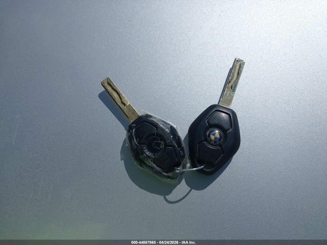 2001 Bmw 330i მანქანა იყიდება აუქციონზე, vin: WBAAV53411JS97208, აუქციონის ნომერი: 44887865