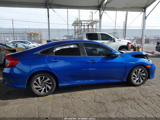 Honda CIVIC EX 2018 2HGFC2F70JH532767 Image 13