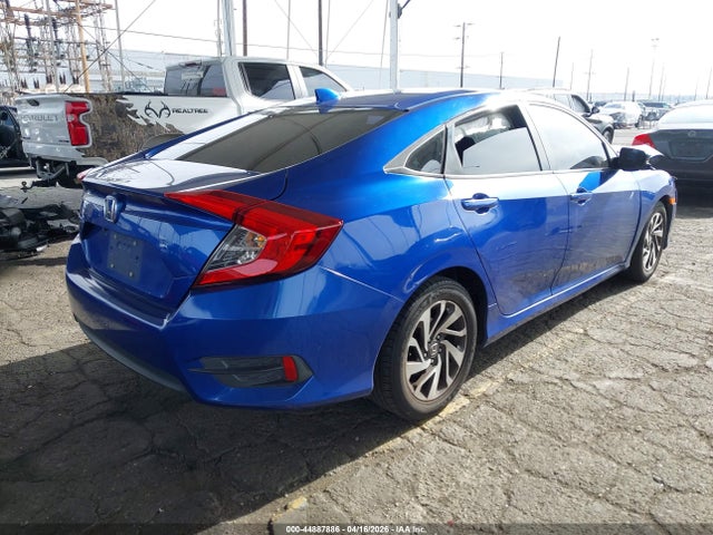 Honda CIVIC EX 2018 2HGFC2F70JH532767 Image 4
