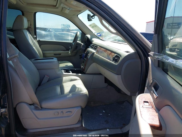 Продажа на аукционе авто 2007 Chevrolet Avalanche 1500 Ltz, vin: 3GNEC12037G212677, номер лота: 44887888