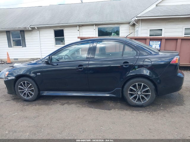 2017 Mitsubishi Lancer Es მანქანა იყიდება აუქციონზე, vin: JA32U2FU7HU012300, აუქციონის ნომერი: 44887890