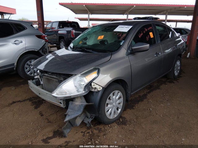 3N1CN7AP5HL817937 Nissan Versa 1.6 Sv