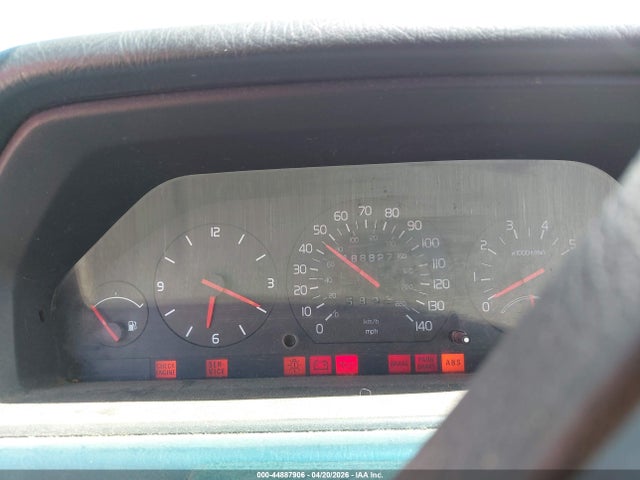 1991 Volvo 740 Se მანქანა იყიდება აუქციონზე, vin: YV1FA8741M2520792, აუქციონის ნომერი: 44887906