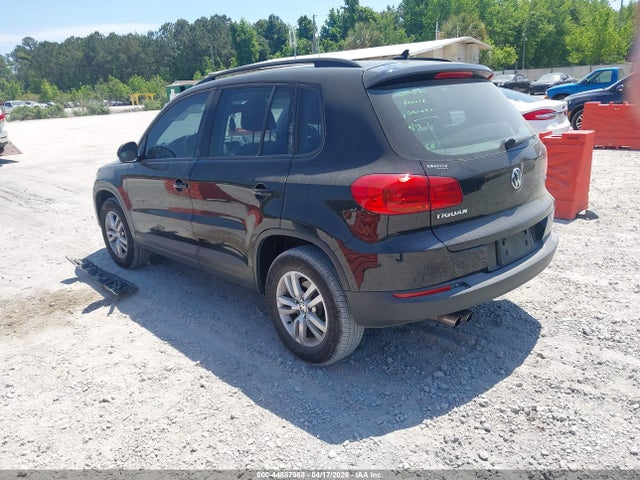 2017 Volkswagen Tiguan 2.0t S მანქანა იყიდება აუქციონზე, vin: WVGAV7AX6HW510674, აუქციონის ნომერი: 44887968