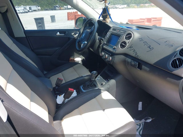 2017 Volkswagen Tiguan 2.0t S მანქანა იყიდება აუქციონზე, vin: WVGAV7AX6HW510674, აუქციონის ნომერი: 44887968