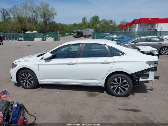 Продаж на аукціоні авто 2024 Volkswagen Jetta 1.5t S, vin: 3VW5M7BU0RM050441, номер лоту: 44887987