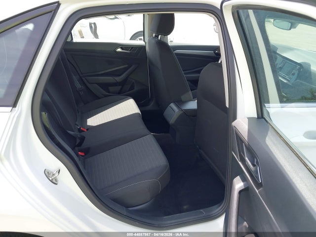 Продаж на аукціоні авто 2024 Volkswagen Jetta 1.5t S, vin: 3VW5M7BU0RM050441, номер лоту: 44887987