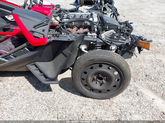 Продажа на аукционе авто 2016 Polaris Slingshot, vin: 57XAAPFA2G7115749, номер лота: 44888010