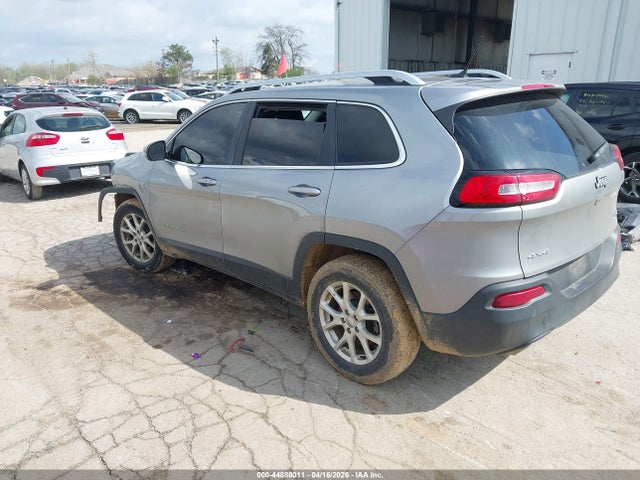 2015 Jeep Cherokee Latitude მანქანა იყიდება აუქციონზე, vin: 1C4PJMCS6FW702913, აუქციონის ნომერი: 44888011