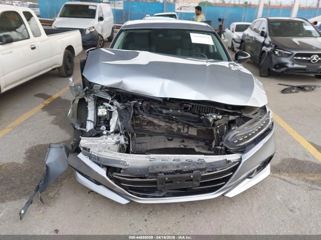 1HGCV1F44NA065032 Honda Accord Sport Special Edition