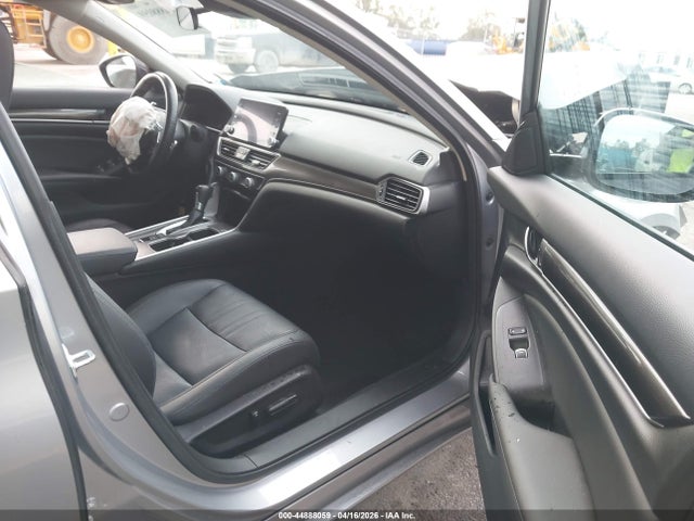 1HGCV1F44NA065032 Honda Accord Sport Special Edition