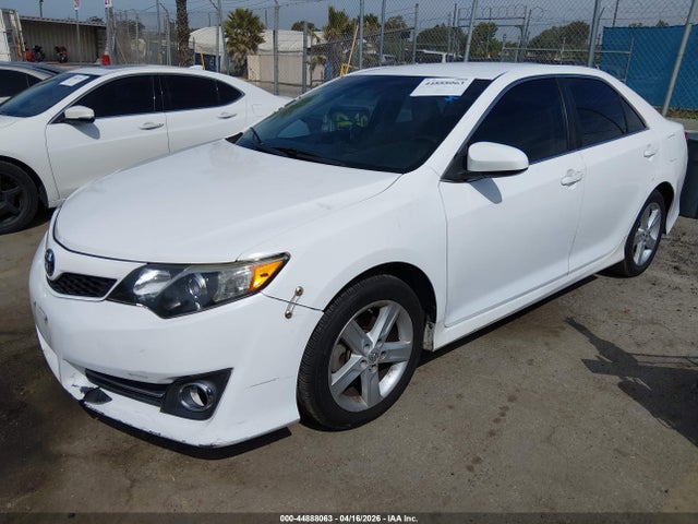 Toyota CAMRY SE 2014 4T1BF1FK2EU362655 Image 2