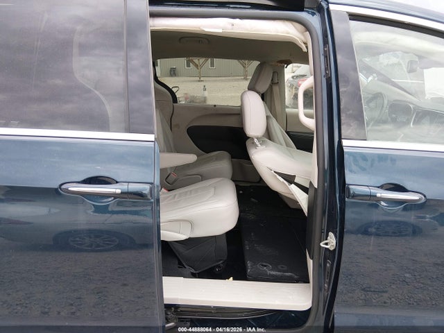 Aukcja sprzedaży 2021 Chrysler Pacifica Touring L, vin: 2C4RC1BG6MR575732, numer aukcji: 44888064