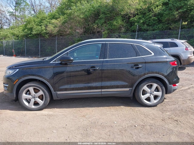 Lincoln Mkc Premiere 2018 5LMCJ1D96JUL03537 Image 15