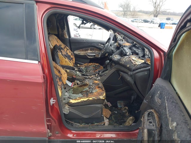Продаж на аукціоні авто 2014 Ford Escape Se, vin: 1FMCU9GX9EUA90057, номер лоту: 44888091