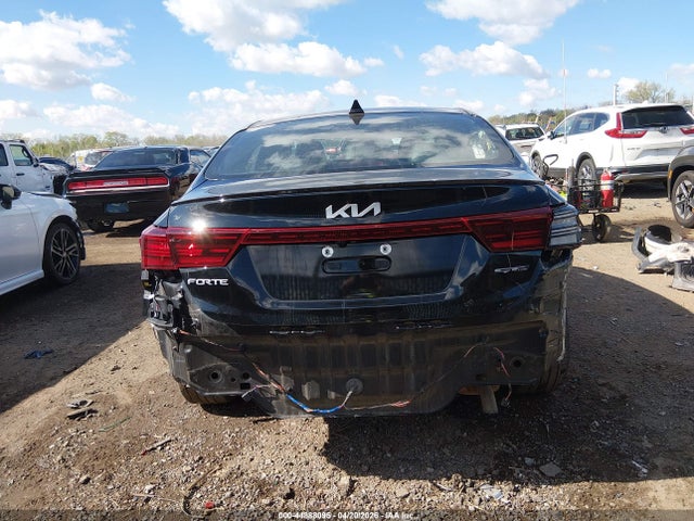 Aukcja sprzedaży 2024 Kia Forte Gt-line, vin: 3KPF54AD2RE794637, numer aukcji: 44888095
