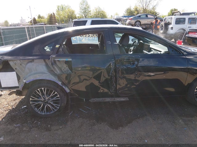 Aukcja sprzedaży 2024 Kia Forte Gt-line, vin: 3KPF54AD2RE794637, numer aukcji: 44888095