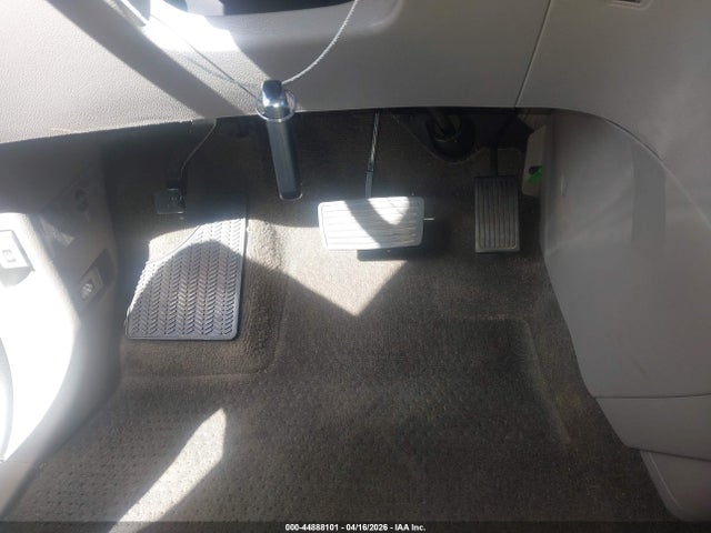Продажа на аукционе авто 2014 Honda Odyssey Ex-l, vin: 5FNRL5H61EB072080, номер лота: 44888101