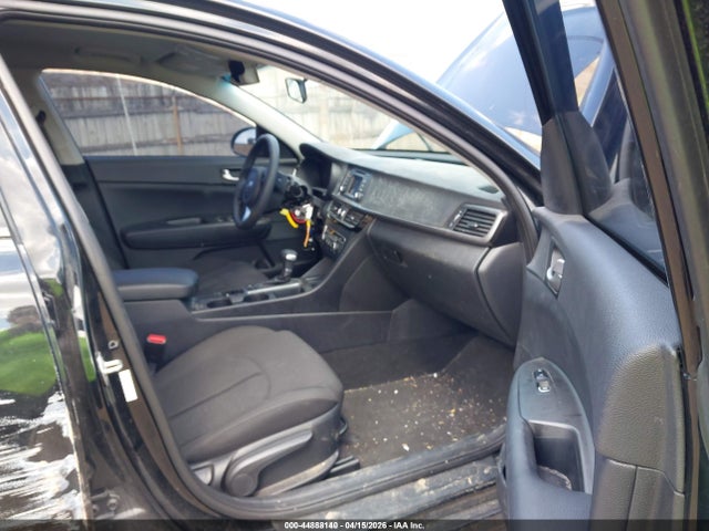 44888140 :رقم المزاد ، KNAGT4L37H5157006 vin ، 2017 Kia Optima Lx مزاد بيع