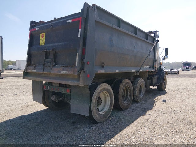 2001 Sterling Truck Lt 9500 მანქანა იყიდება აუქციონზე, vin: 2FZHAZAS81AH80281, აუქციონის ნომერი: 44888164