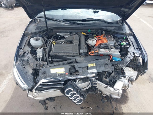 WAUTPBFFXHA146621 Audi A3 E-tron 1.4t Premium