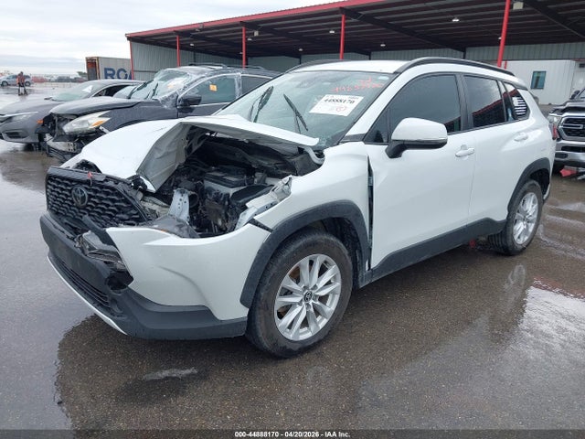 Aukcja sprzedaży 2022 Toyota Corolla Cross Le, vin: 7MUCAAAG2NV011362, numer aukcji: 44888170