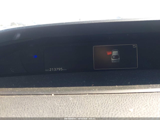 JTDKBRFUXH3025760 Toyota Prius Two
