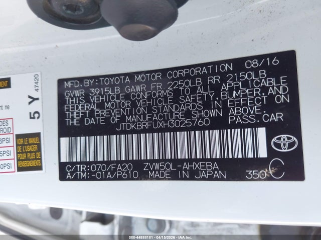 JTDKBRFUXH3025760 Toyota Prius Two