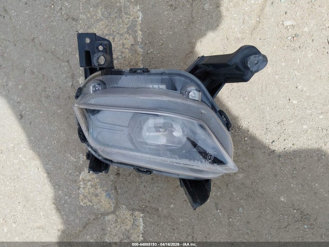 44888193 :رقم المزاد ، 5NMS5CAA0KH026961 vin ، 2019 Hyundai Santa Fe Ultimate 2.0t مزاد بيع