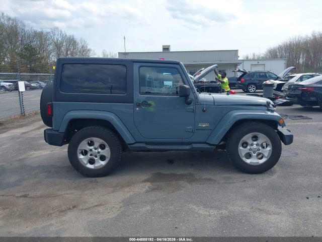 44888192 :رقم المزاد ، 1C4GJWBG6EL314427 vin ، 2014 Jeep Wrangler Sahara مزاد بيع