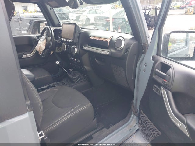 44888192 :رقم المزاد ، 1C4GJWBG6EL314427 vin ، 2014 Jeep Wrangler Sahara مزاد بيع