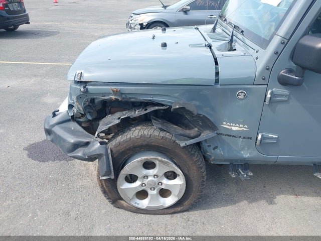 44888192 :رقم المزاد ، 1C4GJWBG6EL314427 vin ، 2014 Jeep Wrangler Sahara مزاد بيع