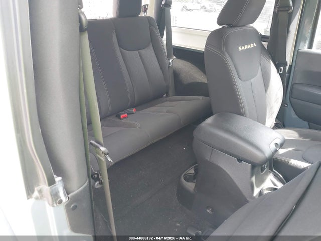 44888192 :رقم المزاد ، 1C4GJWBG6EL314427 vin ، 2014 Jeep Wrangler Sahara مزاد بيع
