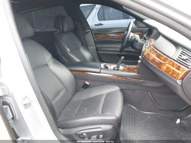 Продажа на аукционе авто 2014 Bmw Alpina B7 Xdrive, vin: WBAYF8C51ED652825, номер лота: 44888200