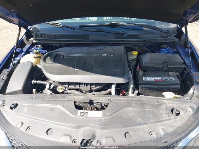 2015 Chrysler 200 C მანქანა იყიდება აუქციონზე, vin: 1C3CCCCG9FN519966, აუქციონის ნომერი: 44888244