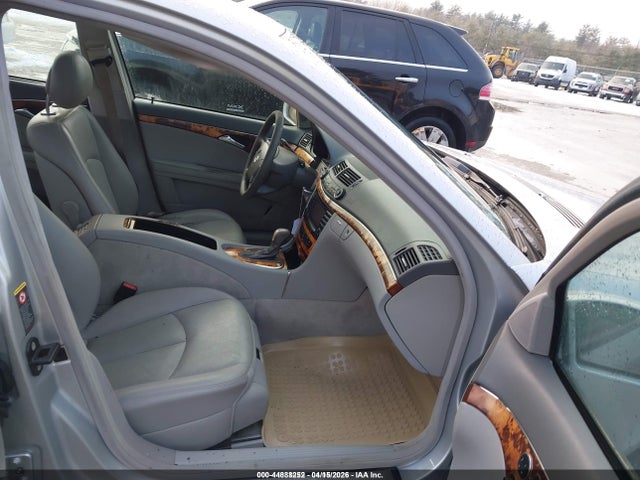 44888252 :رقم المزاد ، WDBUF87J06X181404 vin ، 2006 Mercedes-benz E 350 4matic مزاد بيع