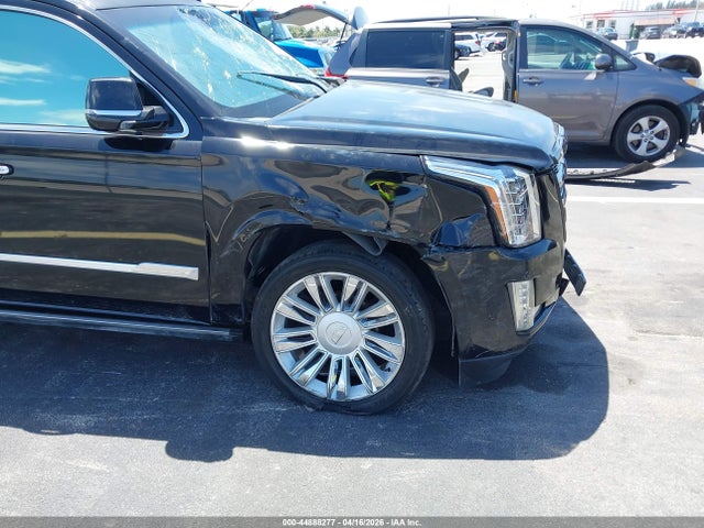 Aukcja sprzedaży 2018 Cadillac Escalade Platinum, vin: 1GYS4DKJ7JR253978, numer aukcji: 44888277